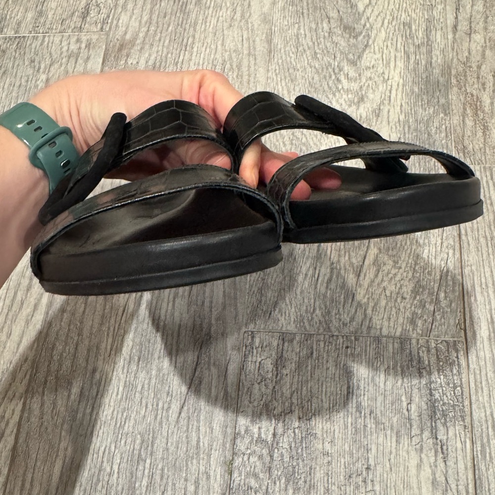 Manolo Blahnik black Mayfu croc embossed sandals - Picture 11 of 12